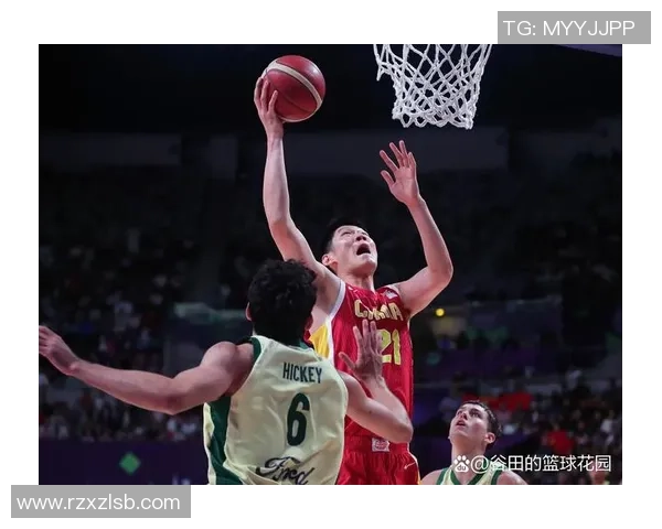 辽宁男篮与河南男篮激战正酣谁将赢得这场篮球巅峰对决